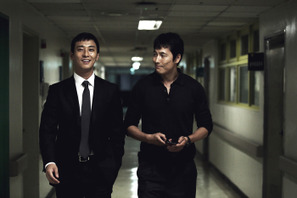 チュ・ジフン、“王子様”から修羅の道を進む“野獣男”へ！『アシュラ』 画像