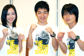 ジャルジャル×ちすん『ヒーローショー』インタビューin 沖縄　ラブシーンは一発OK 画像