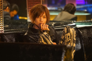志尊淳、イメージ一新で松田龍平とガチバトル！『探偵はBARにいる3』出演決定 画像