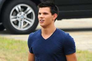 テイラー・ロートナー、勝訴で得た賠償金をチャリティに寄付 画像