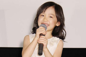 天才子役・芦田愛菜が生歌披露！　将来はピアニスト…でも「得意な曲はない」 画像