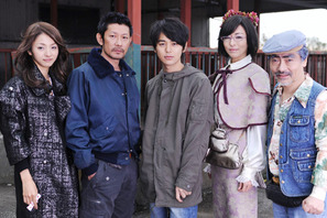 妻夫木、永瀬、満島らで漫画「スマグラー」映画化！　松雪泰子のゴスロリ姿も！ 画像