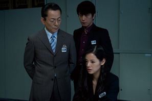 『相棒II』公開10日間で100万人＆10億超え！　正月興行制す 画像