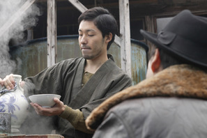 新たな武勇伝の舞台は…青森!?　オリエンタルラジオ『津軽百年食堂』で初主演 画像