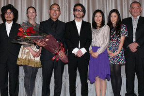 吹越満、“血まみれ”園子温監督現場をふり返り「笑ったねぇ」 画像