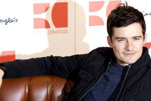 オーランド・ブルーム、愛息とのお風呂が何より楽しみなイクメンに変身 画像