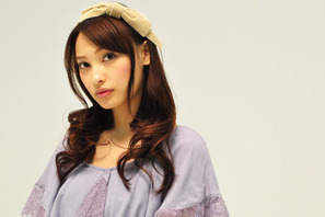 大政絢インタビュー　クールからキュートに！ 10代最後の華麗なる“変身”で魅せる 画像