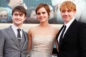 『ハリポタ』主要メンバー、最後の大集合に感極まってステージで涙も！ 画像