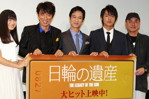 堺雅人『日輪の遺産』初日に感無量も…ユースケにかき乱される!? 画像