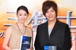 檀れい、結婚後初の公の場に登場　「幸せ？」の問いに「もちろん」 画像