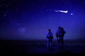 感動のドラマが詰まった『はやぶさ』の新画像が到着！　満天の星空に映る正体は？ 画像