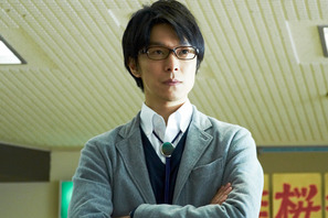 NHK連ドラ抜擢の風間俊介が立てこもり犯に　『鈴木先生』長谷川博己と全面対決！ 画像