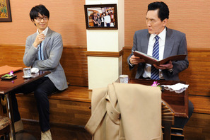 『鈴木先生』×「孤独のグルメ」が奇跡のコラボ！　長谷川博己が松重豊とグルメ対決 画像