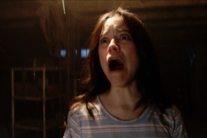 A24最新ホラー『X エックス』ジェナ・オルテガ、ホラー映画史にその名を刻む絶叫写真解禁 画像
