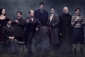 「今年は家族が学園に来る」新展開も？「ウェンズデー」S2特別映像 画像