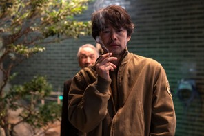 竹野内豊“ハヤト”、父親の死に直面『SPIRIT WORLD -スピリットワールド-』場面写真 画像