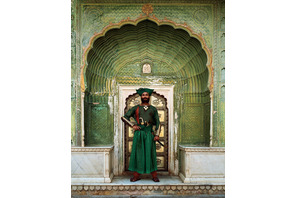 『落下の王国 4Kデジタルリマスター』勇者紹介本編映像が解禁　入場者特典は「復刻版B5チラシ」 画像