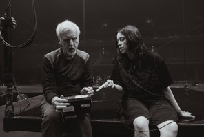 『ビリー・アイリッシュ - HIT ME HARD AND SOFT : THE TOUR (LIVE IN 3D)』5月8日に公開延期へ 画像