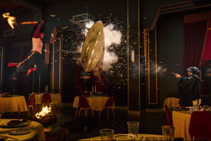 全米初登場3位、賞賛続々！ 最狂無双メイドが悪魔崇拝者にジャンプ斬り『ゼイ・ウィル・キル・ユー』新場面写真 画像