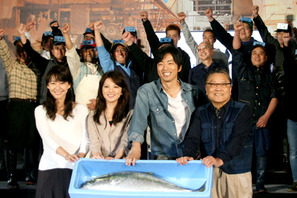 「日本人はやっぱり魚！」　史上初・築地市場で『築地魚河岸三代目』製作発表会見 画像