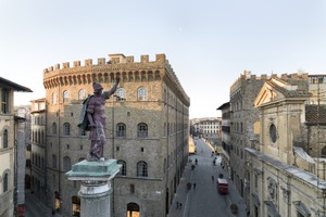 「サルヴァトーレ・フェラガモ ミュージアム」、宮殿の歴史をふり返る展覧会開催中 画像