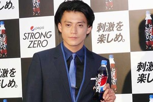 小栗旬、“最強の刺激”に「汗、かいちゃった」 画像