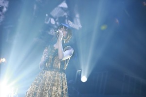 花澤香菜、初の日本武道館ライヴが映像化 「恋愛サーキュレーション」など収録 画像