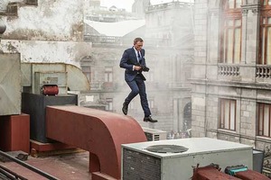 【特別映像】『007』にCGは不要!? 監督が明かすリアルアクションへのこだわり 画像