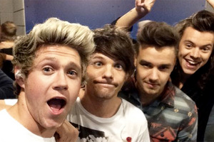 「1D」、脱退したゼインの元婚約者がいる「リトル・ミックス」とコラボ? 画像