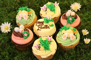 【3時のおやつ】遊び心あふれるイースター・カップケーキで春の訪れをお祝い！ 画像
