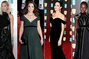 キャサリン妃、英国アカデミー賞で“黒一色”の中グリーンのドレスを着用 画像