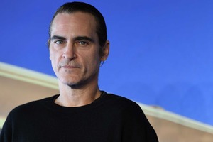 ホアキン・フェニックス、“愛を求める”ジョーカーのように追求する俳優人生 画像