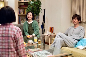 坂井真紀＆滝藤賢一、新津ちせと温かい家族に『駅までの道をおしえて』本編映像 画像