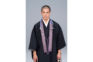 伊藤英明が2年伸ばした髪をバッサリ“僧侶姿”公開、追加キャストも 画像