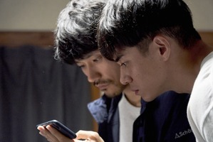 松山ケンイチ×東出昌大、友情と信頼が凝縮『BLUE／ブルー』本編映像 画像