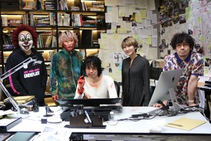 セカオワメンバーが『キャラクター』Fukase撮影現場を訪問「鳥肌が立ちました」 画像