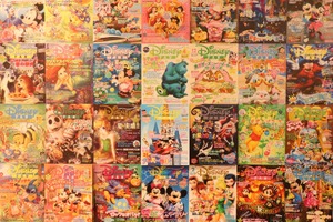 【ディズニー】月刊ディズニーファン創刊30周年記念イベントがスタート、ユニベアシティ10周年を記念した特別展示も 画像