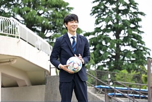 “新町”綾野剛の号泣に「こっちまで涙があふれてきた」、横浜流星の出演にも驚き広がる…「オールドルーキー」 画像