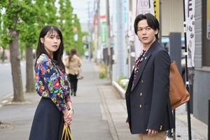 中村倫也“羽男”のキャラに「新鮮」の声続出、有村架純“石子”とのコンビには「パワーバランス面白い」の反応も…「石子と羽男」 画像