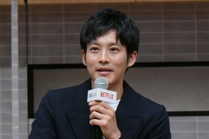 松坂桃李「最近、子どもが生まれて」　Netflix「離婚しようよ」配信記念イベントで“家族愛”披露 画像