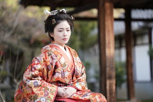 「大奥」6話　小芝風花“倫子”の不妊の原因が明らかに…黒幕の正体に「人間不信」「静かな恐ろしさ」の声上がる 画像