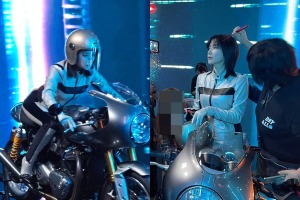 『チャングム』女優イ・ヨンエ、バイクにまたがりカリスマオーラ全開！AIのような美貌に感嘆【PHOTO】 画像