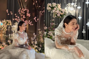 イ・ビョンホンも思わずもう一度プロポーズ!?女優イ・ミンジョン、圧巻のウエディングドレス姿【PHOTO】 画像