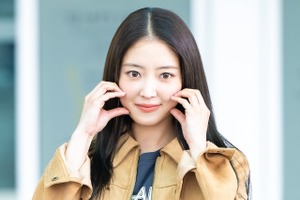 イ・セヨンの可愛さに頬が緩む…感嘆しかない美貌と軽やかコーデで出国【独占写真】 画像