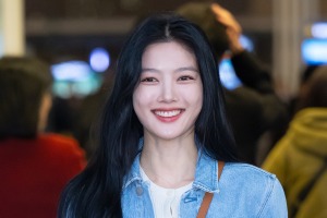 子役から大成したキム・ユジョンの歩みは「美しく続く星の軌跡」に見える 画像