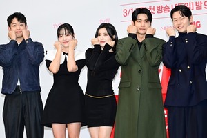 Netflix『ジャガイモ研究所』の甘酸っぱいロマンスが始まる！「平凡な日常に楽しい時間を」 画像