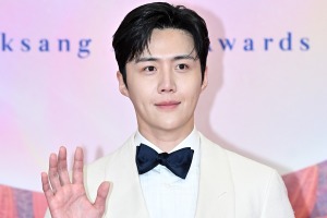 移籍した事務所で新たな挑戦、キム・ソンホが主演を務める新ドラマに高まる期待 画像