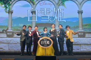 『白雪姫』“女王”月城かなと＆“魔法の鏡”諏訪部順一、受け継がれる名シーンを完全再現 画像