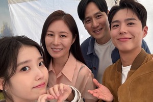 「まだまだ余韻に…」パク・ボゴムが『おつかれさま』最終回のオフショット公開！【PHOTO】 画像