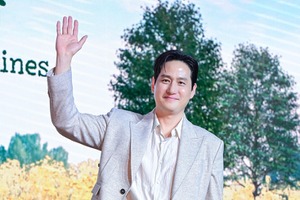 これがパク・ヘジュン⁉『おつかれさま』で朴訥な男を演じた彼の対極的な役に身震いする 画像